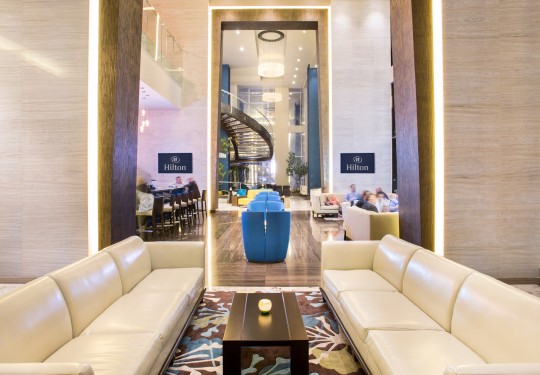 fotografo de interiores en panama - Blue Bar, Hilton Hotel, Panama city
